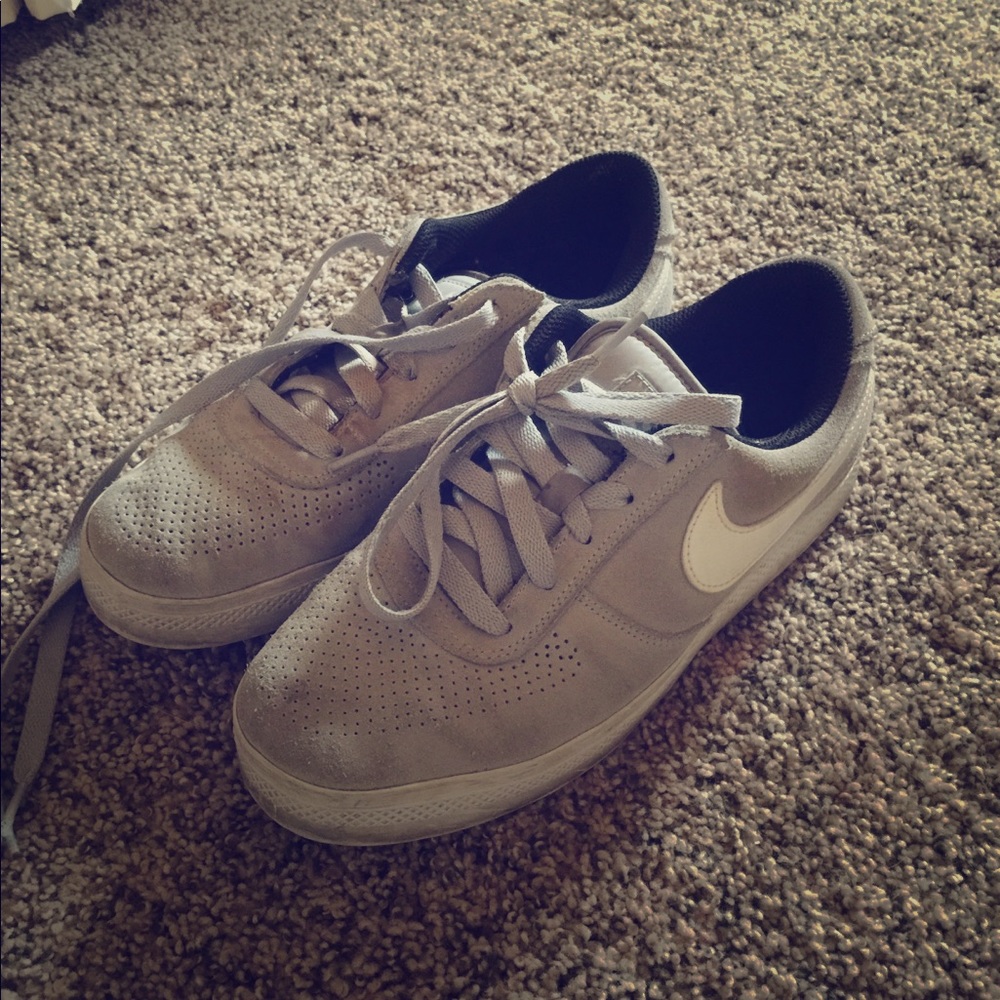 Nike shoe